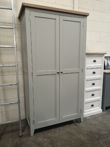 Hampshire Full-Length Double Wardrobe — End-of-Line Ex-Display