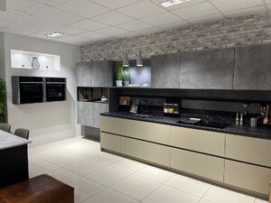 Ex-Display Kitchen - German Hacker Handleless Kitchen in Umber and Grey Marble