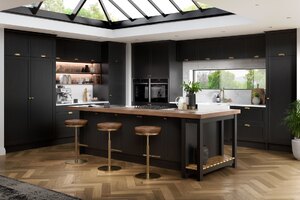 Black Shaker Kitchen Units Rigid Built 18mm MFC Blum
