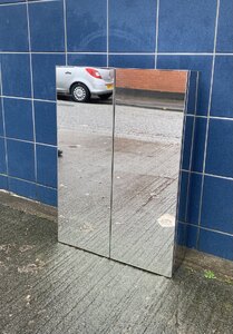 Ex-Display Bathroom Mirror With Shelving