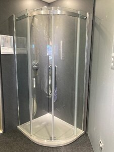 Ex-Display Chrome Eastbrook Enclosure And Crosswater Shower