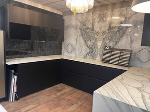 Ex-Display Stormer Kitchen in Black with Worktop and Wine Cooler