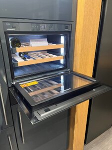 Liebherr WKEgb 582 Ex-Display Built In Wine Cooler