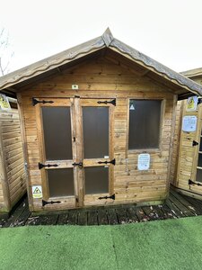 8x6 Plain Budget Summerhouse (Ex-Display)