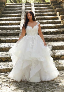 Morilee New York 3369 Wedding Dress, Size 22W, Ex-Display