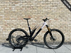 Brand New Unno Ikki Race Mtb In S2 (Medium) - Ex-Display Bike