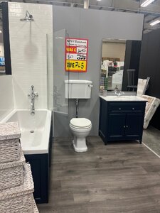 Ex-Display Bathroom Suite Five-Piece Set