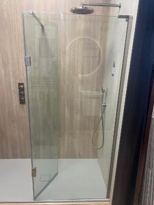Matki Ex-Display Glass 950 Wetroom with 440 Deflector Panel in Brushed Nickel RH