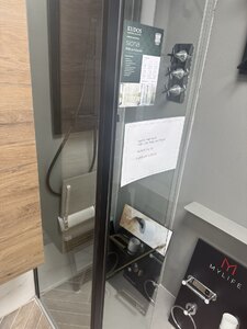 Kudos Siona Black Walk-in Panel 700mm With 400mm Deflector Panel - Ex-Display