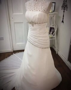Wedding Gown Ex-Display Size 8