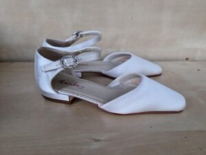 Rainbow Club Wedding Shoes Gail Kids Uk 10 Ivory Satin Ex-Display
