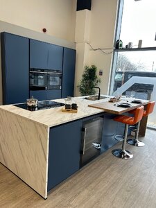 Ex-Display Hacker Porto Ocean Blue Matte Kitchen with Worktop