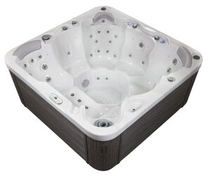 Wellis Jupiter Hot Tub - 13amp Plug N Play - Ex-Display, Full Warranty