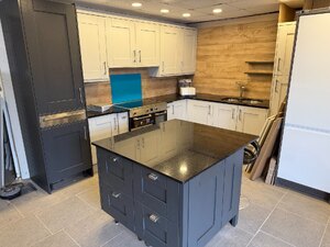 Brand New Ex-Display White & Graphite Shaker Kitchen Island Including Everything