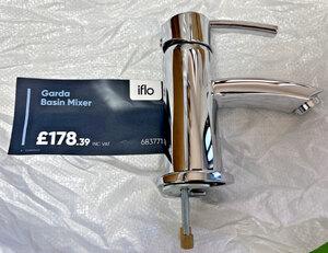 Iflo Garda Single Lever Basin Mixer Tap Chrome Ex-Display