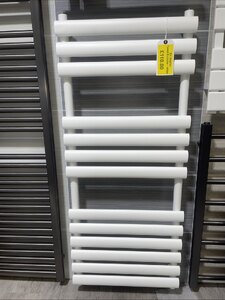 Ex-Display White Column Wall Hung Radiator by Get My Taps