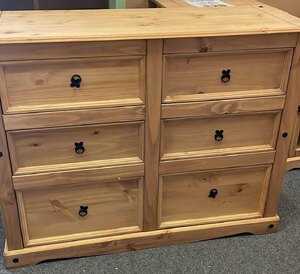 Corona 6 Drawer Pine Chest of Drawers (Ex-Display)