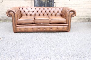 Ex-Display 3 Seater Real Leather Chesterfield Antique Tan Hard Wearing Leather
