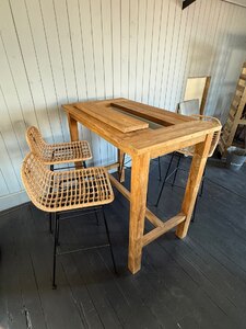 Garden Trading Outdoor Bar Table and Bar Stool Set - Ex-Display New