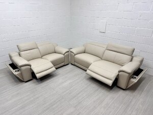 Ex-Display La-Z-Boy Austin Leather Heated Recliner 3+2 Sofa Set in Cream