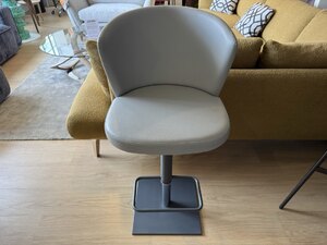 Peressini Casa Esprit Gas Lift Barstool Ex-Display
