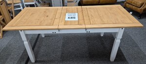 Corona White Large Extending Pine Dining Table (Ex-Display)