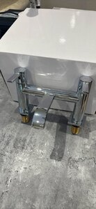 Ex-Display Bath Taps Open To Offers