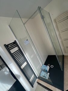 Simpsons Design Walk In Shower Enclosure With Tray 1700x800mm - Ex-Display