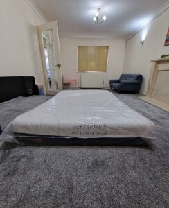 King Size Octaspring Exdisplay Mattress