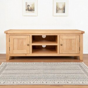 Harrogate Natural Oak TV Stand 134cm Ex-Display Fully Assembled