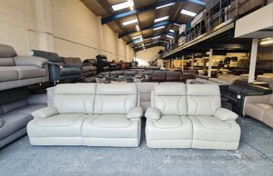Ex-Display La-Z-Boy Raleigh Grey Leather Electric 3+2 Seater Sofas