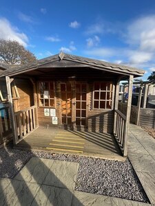 10ft x 8ft Log Lap Cabin With 4ft Veranda (Ex-Display)