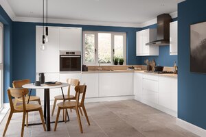 J Pull Gloss White Kitchen Unit, Ready Assembled, Soft-Close Hinges