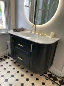 Ex-Display Utopia Bathroom Suite - Buyer to Remove