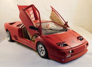 Lamborghini Diablo TG Red Polistil 1:18 Diecast Ex-Display No Box