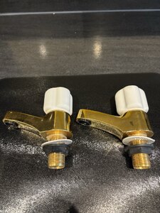 Brass 3/4 Inch Bath Taps Ex-Display, New Unused, Light Marks