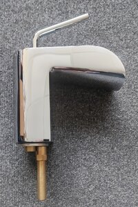 LM750 LoveMe Waterfall Spout Bath Filler in Chrome - Ex-Display