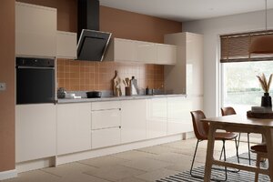 New Not Ex-Display Kitchen, Worktops & Handles - Send Floorplan for a Free Quote