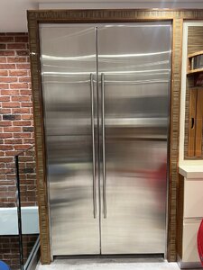 Sub Zero ICBIC-24R-RH Built In Fridge with Stainless Steel Door, Ex-Display