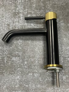 Vado Ex-Display Individual Knurled Fusion Monobloc Basin Mixer
