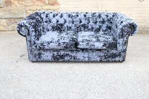 Chesterfield 2.5 Seater Velvet Sofa Bed in Blue - Ex-Display