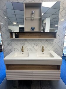 Ex-Display Atlanta Calibre Furniture inc. Cast Basin, Mirror Cabinet and Taps