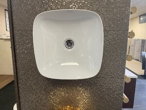 Catalano Ex-Display Alvea 40 Countertop Basin