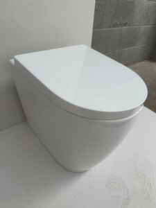 Villeroy & Boch Back To Wall Toilet Pan With Slimline Soft Close Seat - Ex-Display