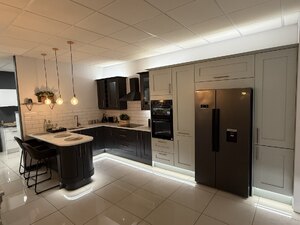 Ex-Display Navy And Dove Grey Kitchen With Quartz Tops & Appliances