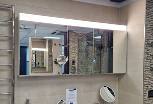 Keuco Edition 400 Ex-Display 1410mm 3 Door Bathroom Mirror Cabinet