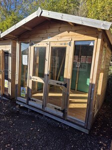 8 X 8 Apex Studio Summerhouse Ex-Display