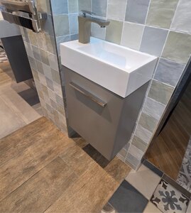 GSI 390mm Compact Cloakroom Vanity Unit, Basin & Matching Tap - Ex-Display
