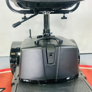 CareCo Forvas Medium Mobility Scooter - Ex-Display, Grey