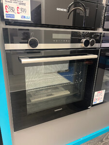 Siemens HR578G5S6B Black Built-In Single Oven, A Energy, Ex-Display